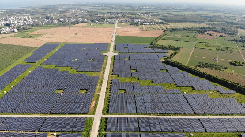 广东省连州市西江镇、龙坪镇、九陂镇210MW农光互补光伏电站